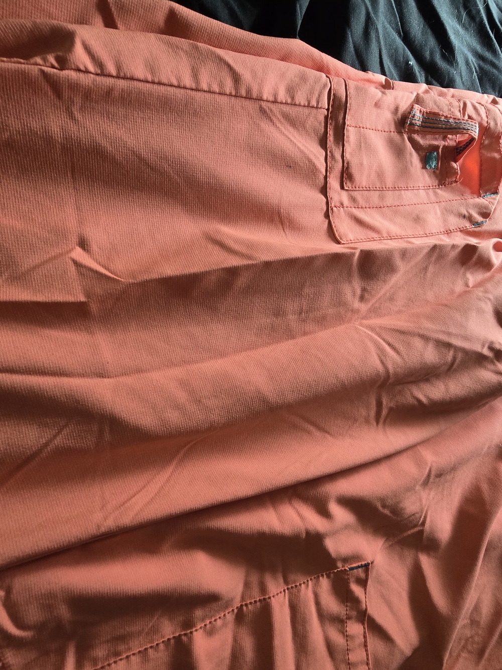 Carhartt Coral Cargo Scrub Pants with Blue Drawstring - Picture 3 of 3